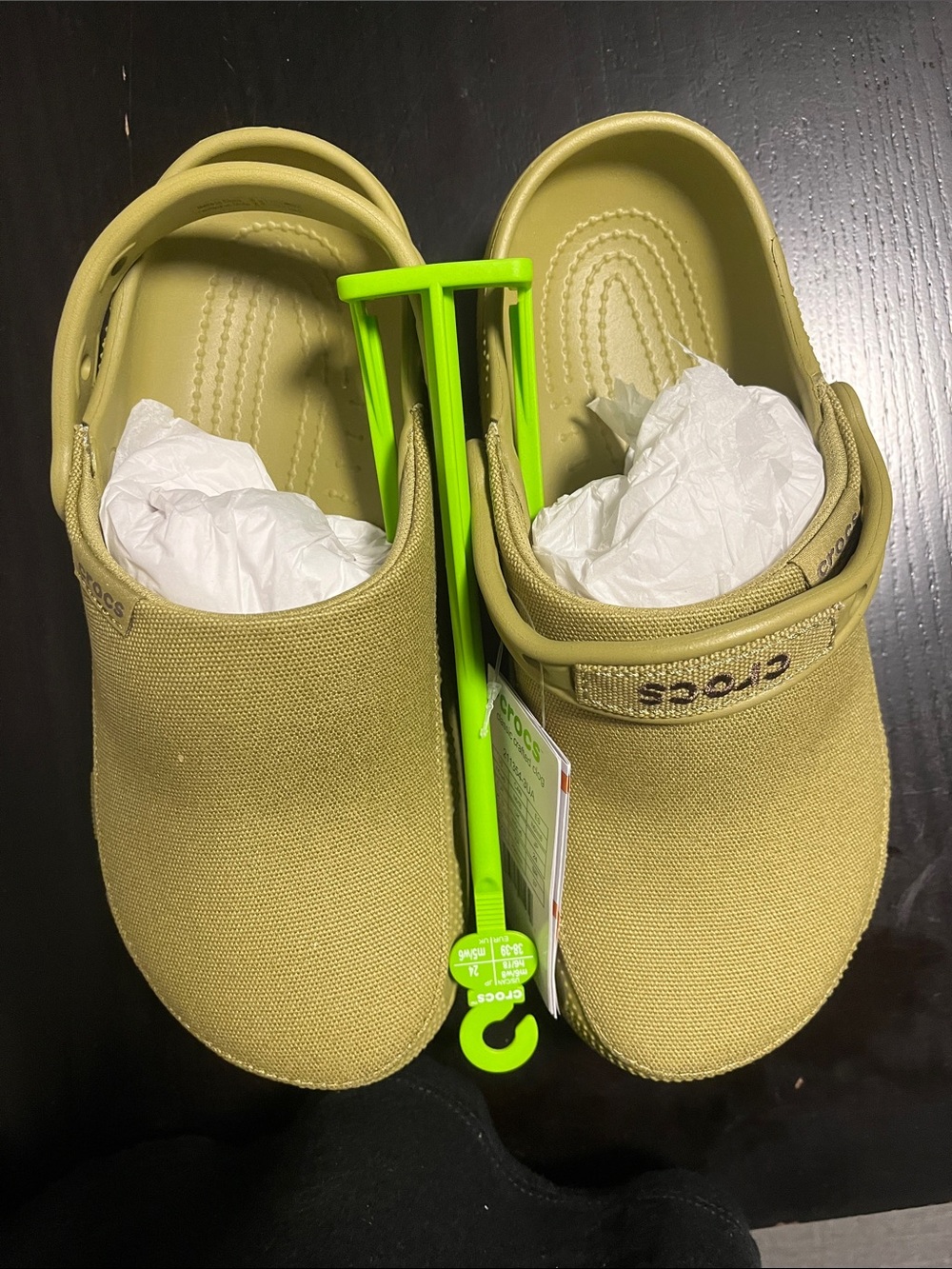 CROCS Canvas Clog in Green - Picture 4 of 5